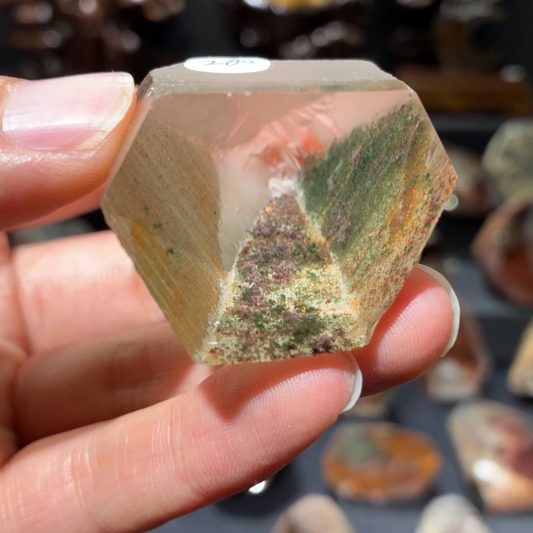 【闪购商品】水晶珠宝半成品未镶嵌偏**屿