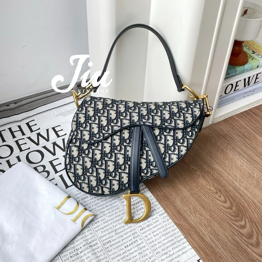 99新 DIOR/迪奥 老花中号马鞍 尘袋中检吊牌JM13-0298