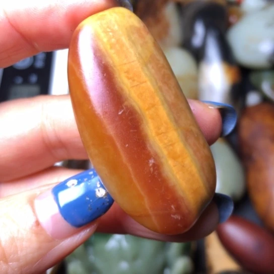 和田玉未镶嵌珠宝奇石