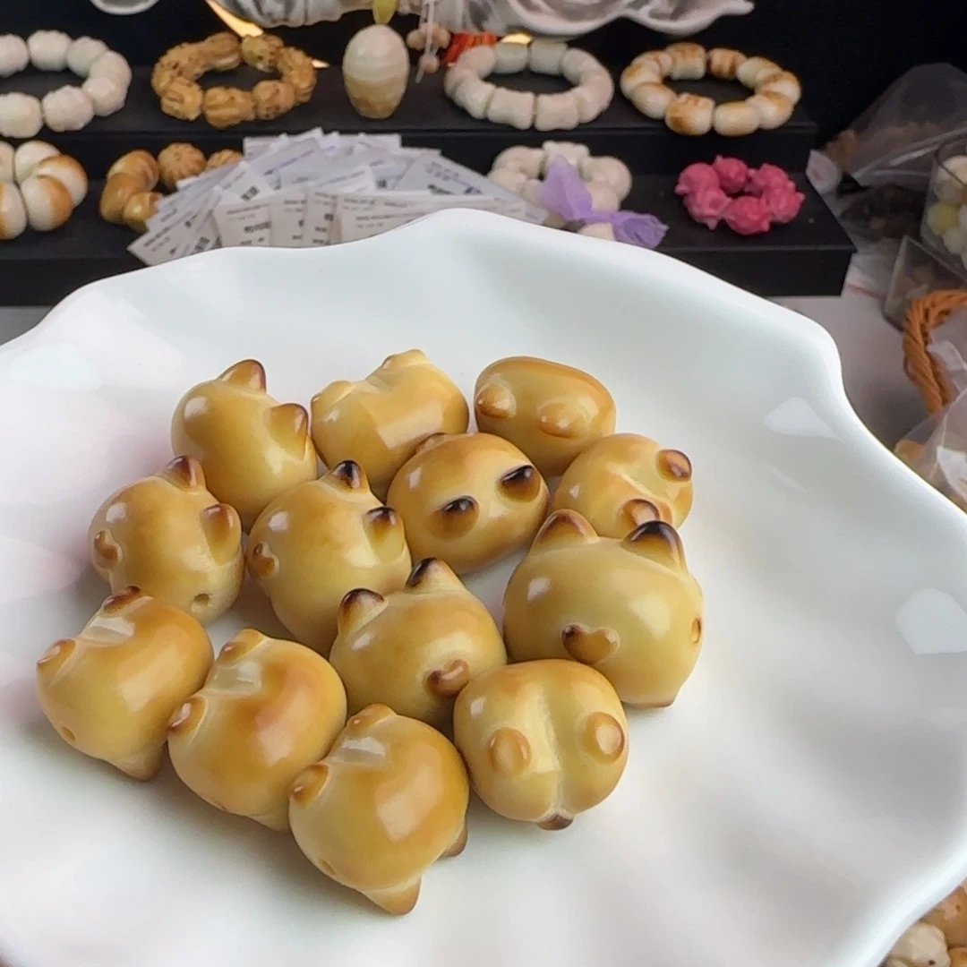 菩提根/象牙果吊坠微瑕疵炭烤科基屁股3颗