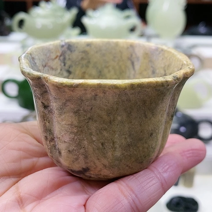 未镶嵌和田玉挂件茶杯100ml（微瑕）