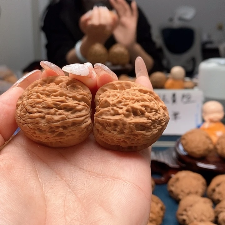 文玩核桃把件金牛35