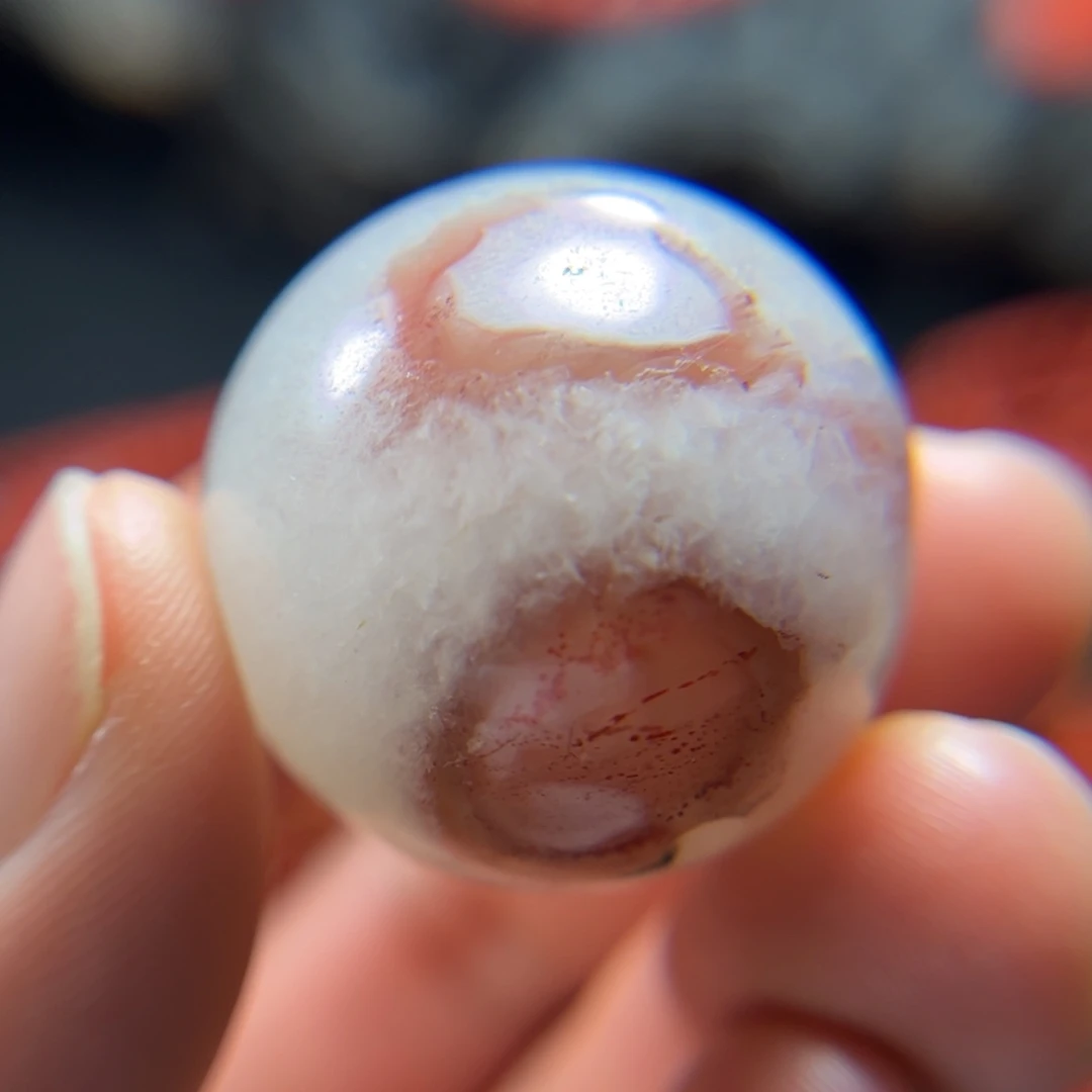 南红玛瑙，未镶嵌蜘*