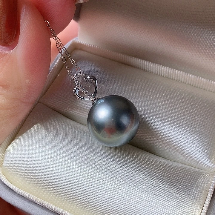吊坠(赠链)18K金镶嵌海水珍珠