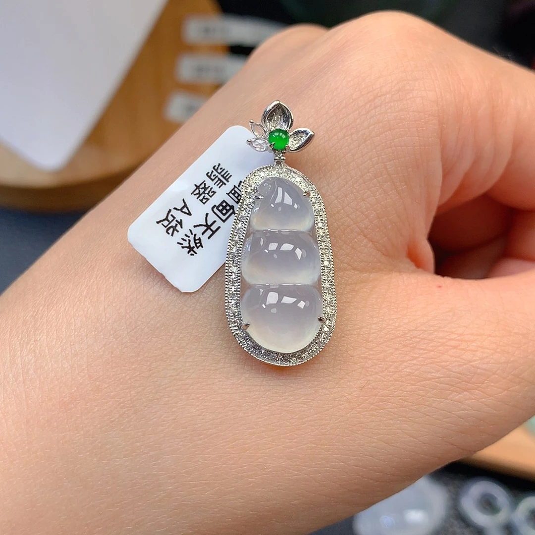 吊坠(不含链)18K金镶嵌翡翠翡翠