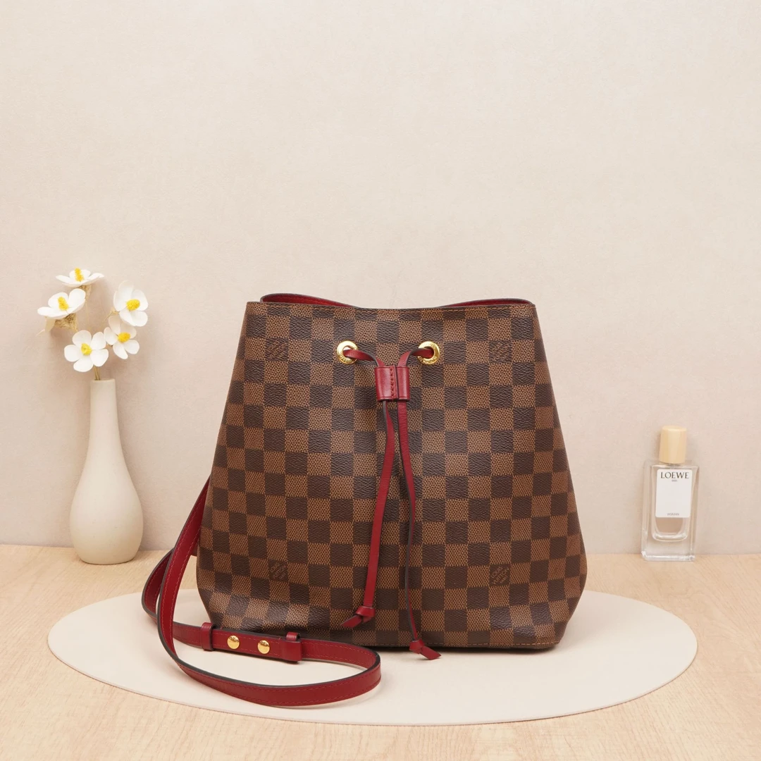 95新 LouisVuitton/路易威登 水桶棕棋盘格紫红内里肩带DS021827