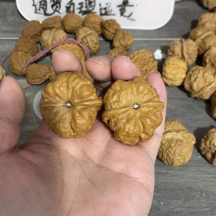 。***。文玩核桃把件哈哈哈