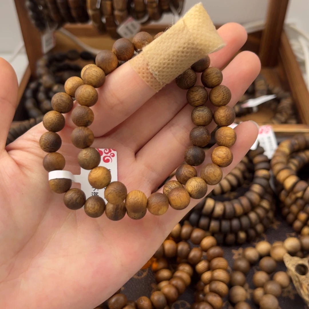 08圆珠单圈老白棋沉香手串