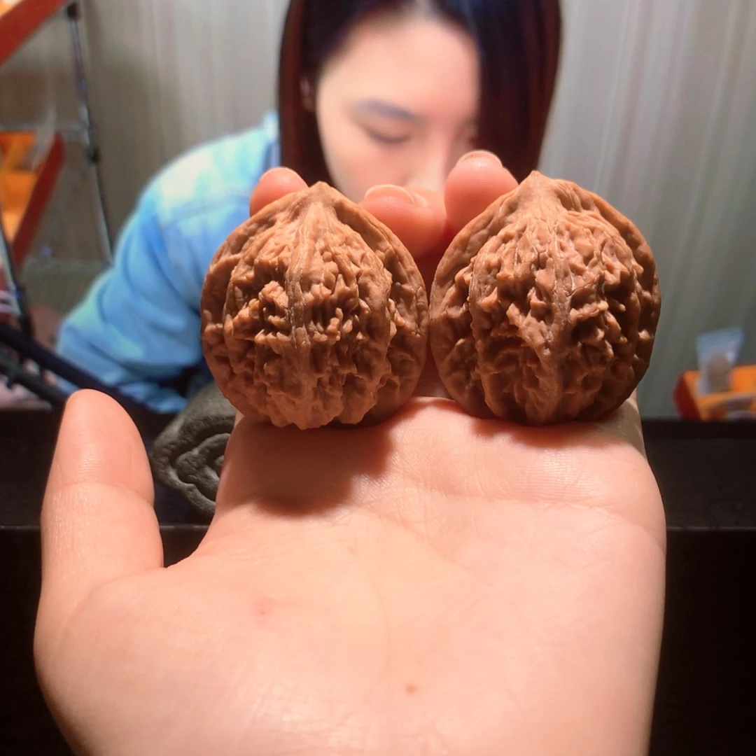 桃核吊坠38平谷一代柯尔鸭091410