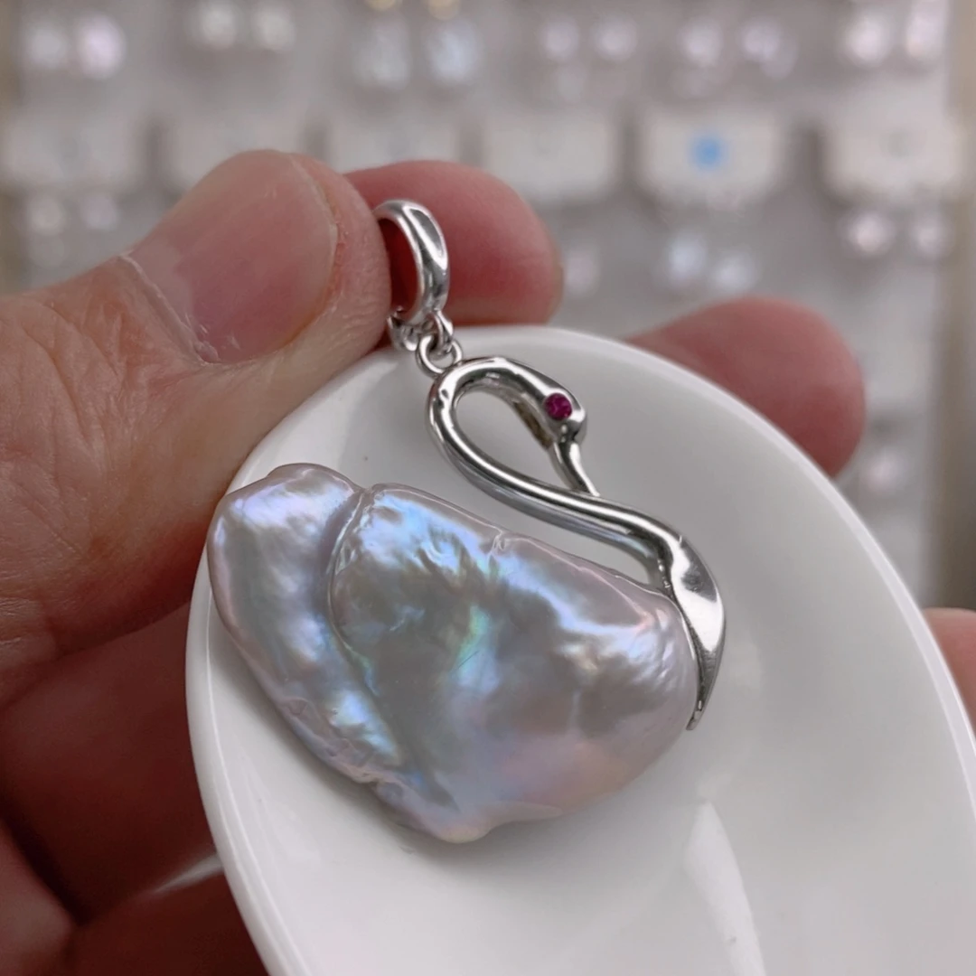 颈饰未镶嵌淡水珍珠