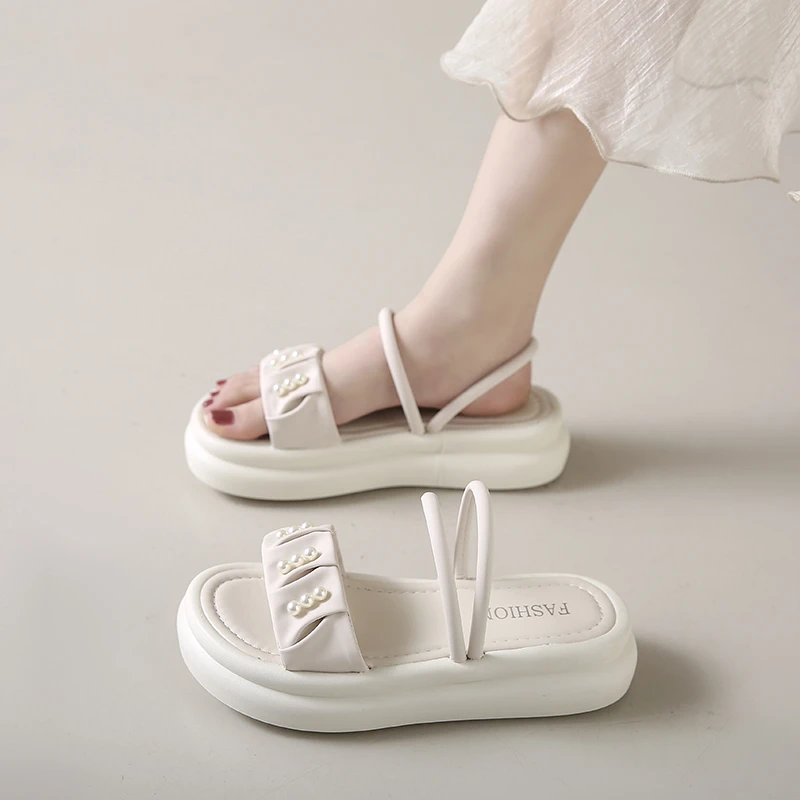 小众凉拖仙女风2025年夏季新款罗马珍珠松糕厚底两穿一字沙滩凉拖