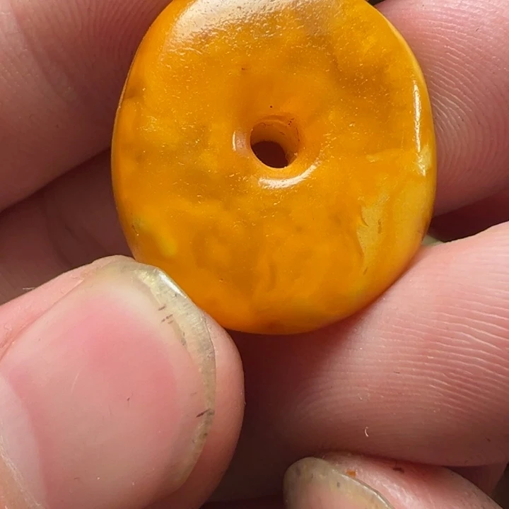 我们都是在这里关注起来