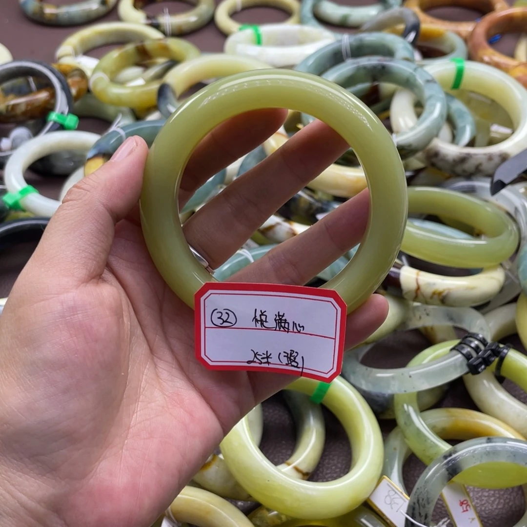 悦***心蛇纹石玉未镶嵌手镯