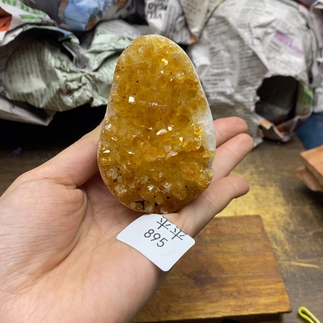 紫晶乌拉圭未镶嵌