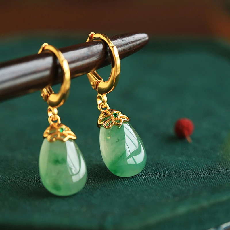 小银匠非洲翠飘花925银水滴耳扣女新中式绿色玉石银耳饰耳环耳坠