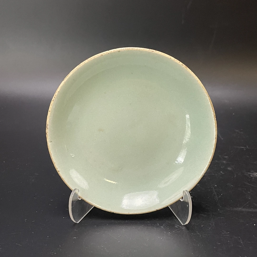 A03314-0002 清晚期豆青釉小盘  直径14.3CM