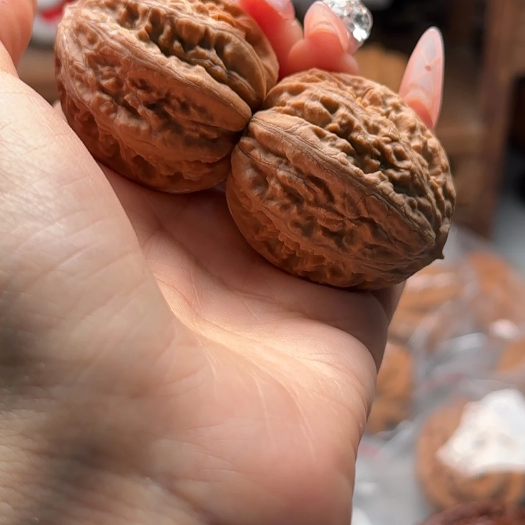 文玩核桃把件楸百核65