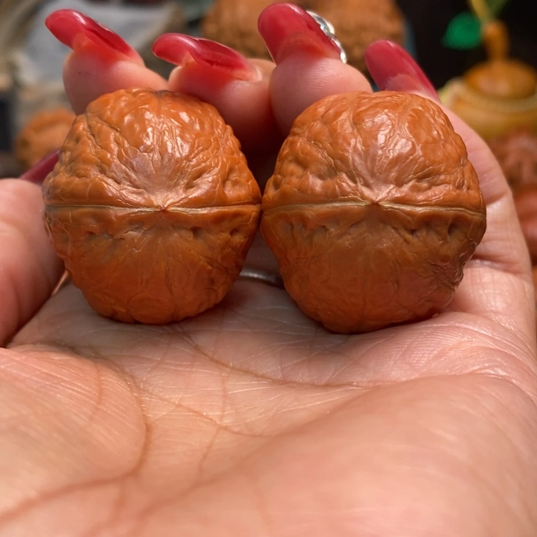 用***4把件文玩核桃手捻