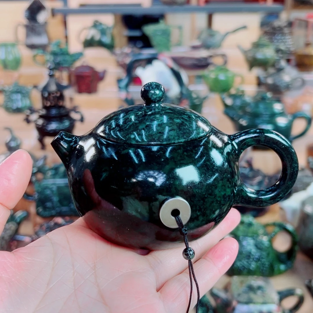 以***为天然石材手工雕刻