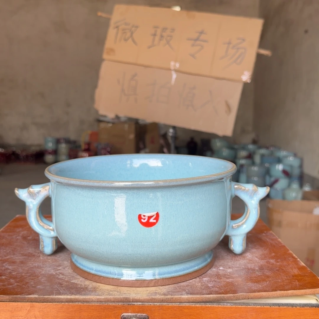 摆件郑家钧瓷摆件