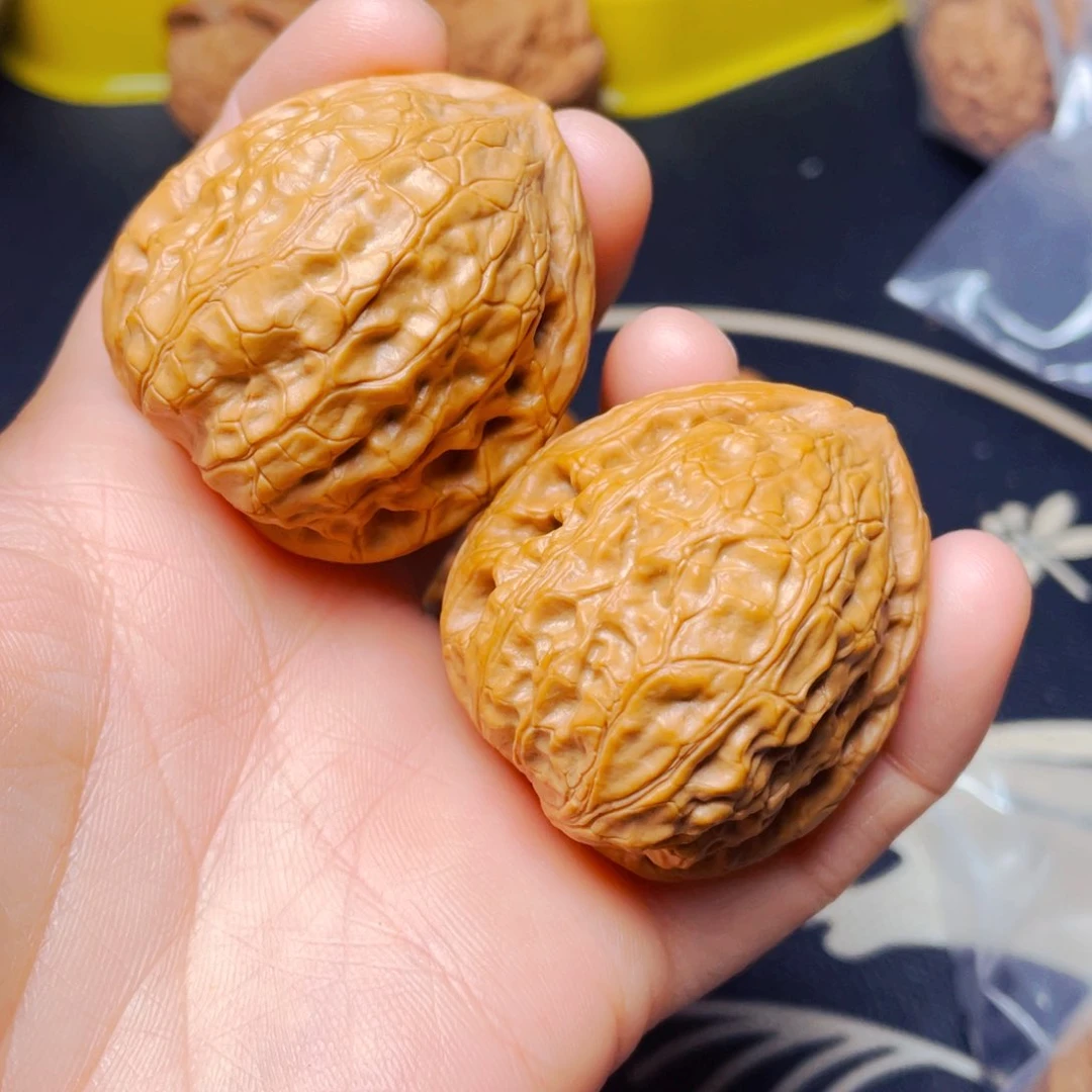 吊坠文玩核桃穿山甲