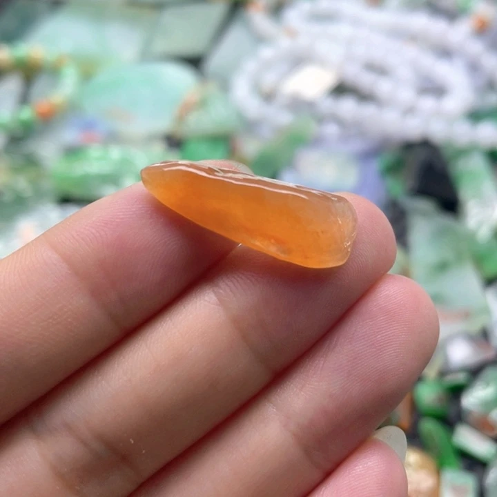 定制翡翠未镶嵌天然缅甸翡翠