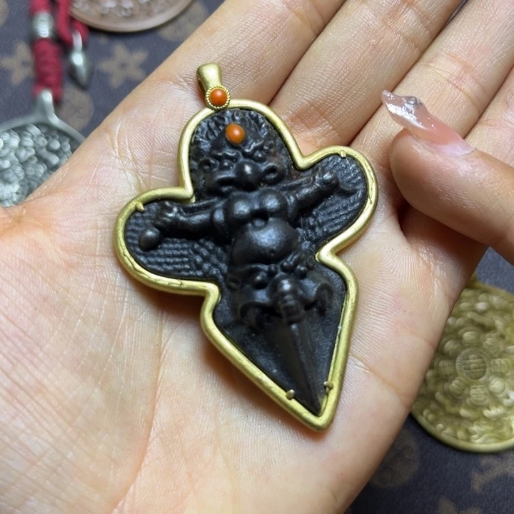 琉璃颈饰喜欢的朋友