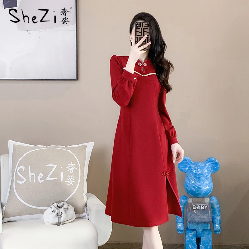 奢姿2025年秋季新款大码女装气质镂空领复古连衣裙胖妹妹裙子