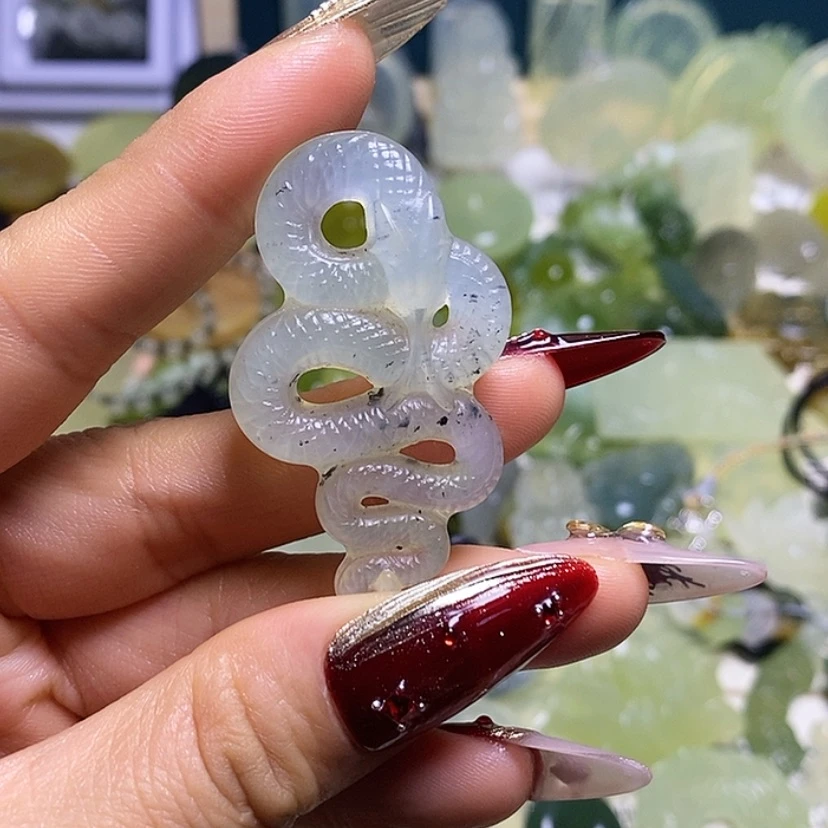 【闪购商品】蛇纹石玉颈饰未镶嵌