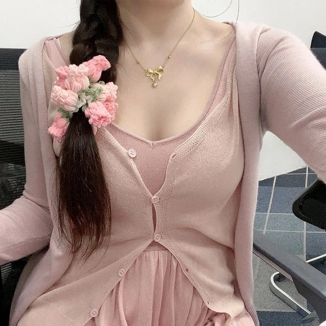 手工钩织可爱少女花朵发圈铃兰编织高颜值毛线头绳