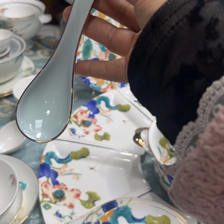 骨瓷小勺六个秒金