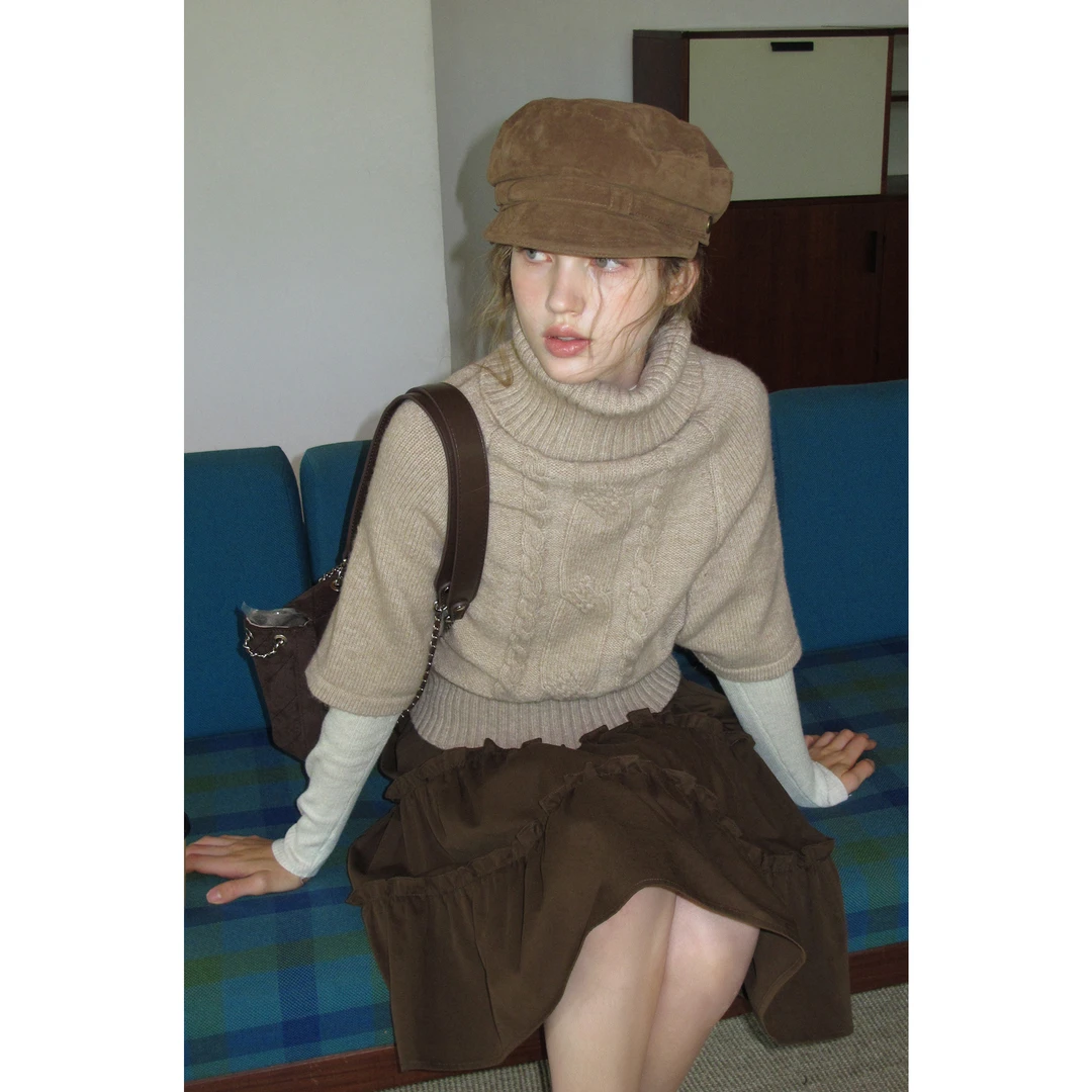 EGGKA咖色高领复古麻花中袖毛针织衫宽松蝙蝠袖上衣E25A80208BK