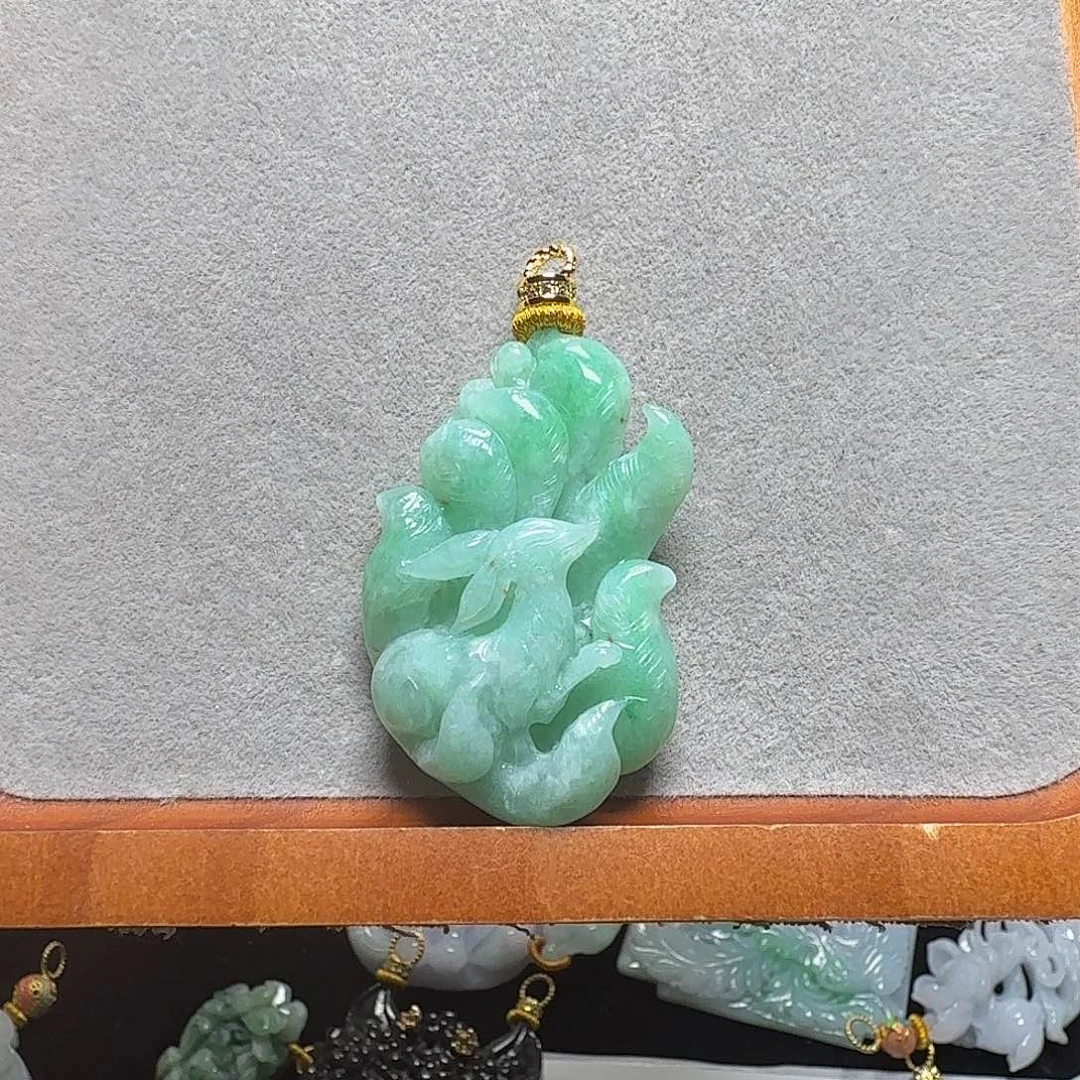 吊坠(赠链)未镶嵌翡翠椰*林