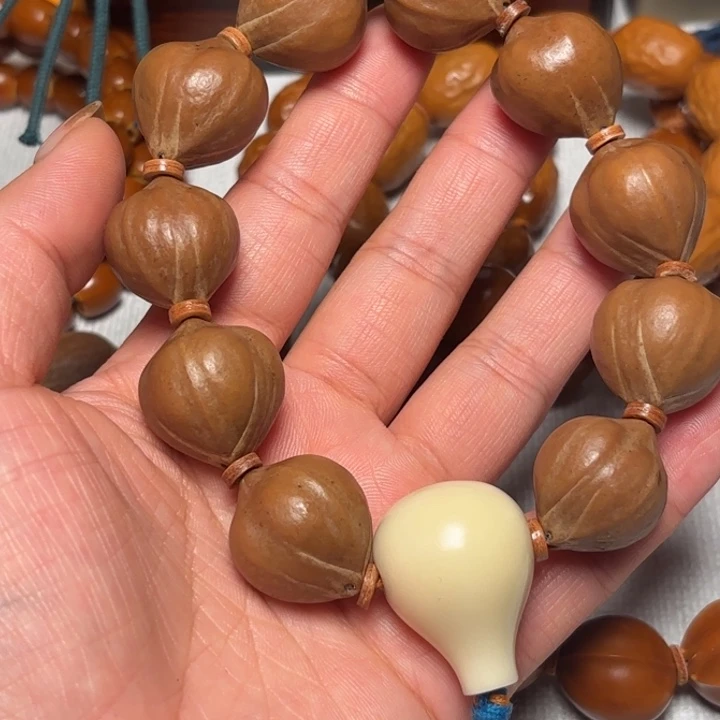 手串/手链橄榄核2. 0蜜桃臀