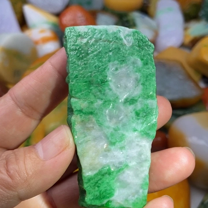 翡翠未镶嵌挂件缅甸