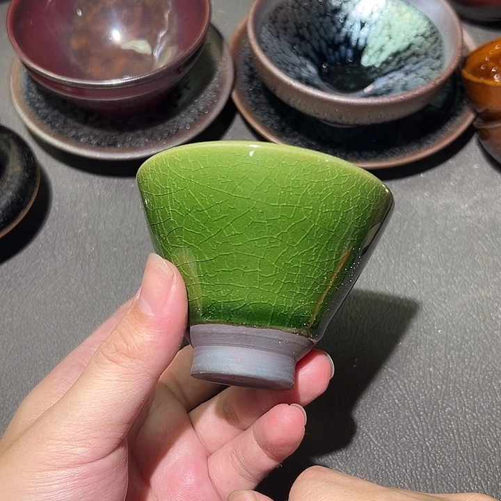 茶盏好想和她谈心聊天