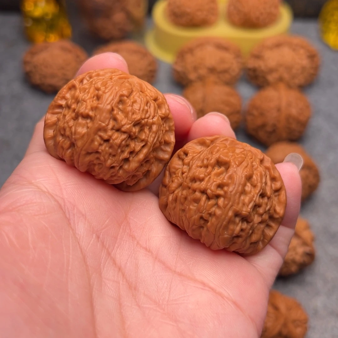 文玩核桃把件精品白狮子38+全品