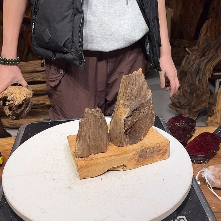 松木（琥珀木）万****店