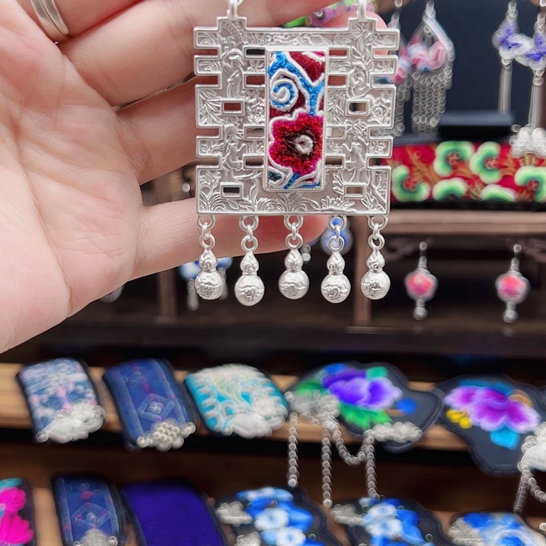 织绣手工刺绣工艺品