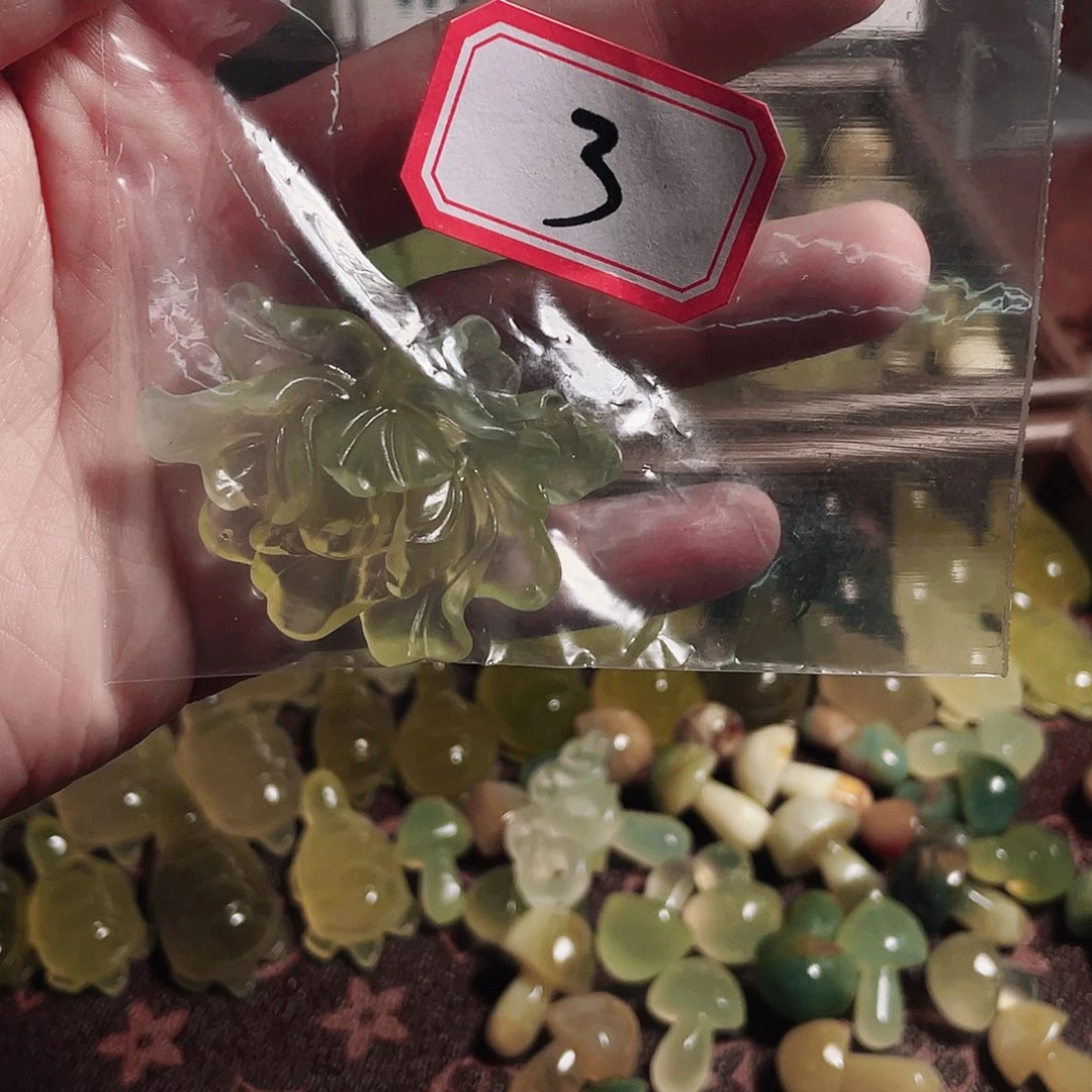 蛇纹石玉合金颈饰