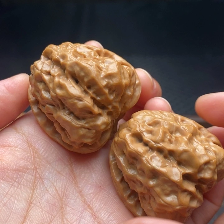 把件文玩核桃三角蛙40尺