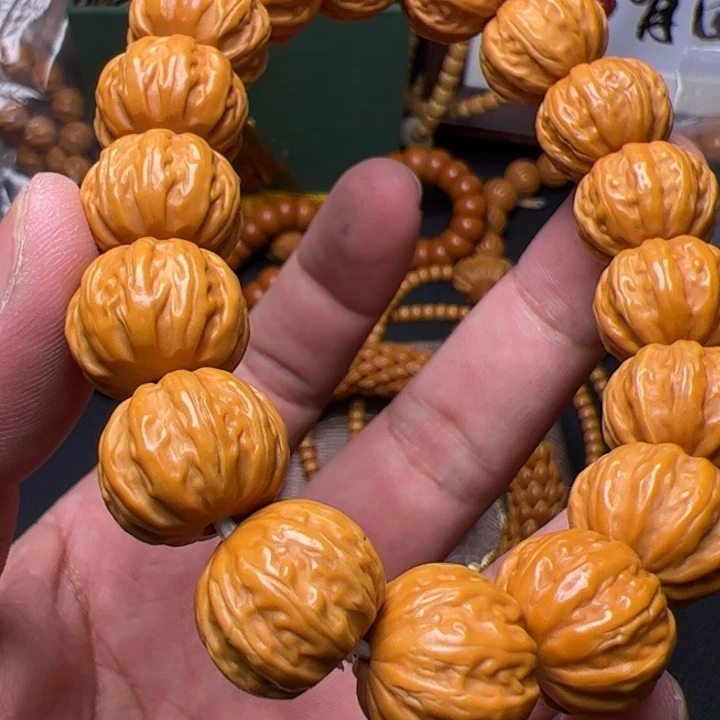 猴头核桃吊坠墨迹掉