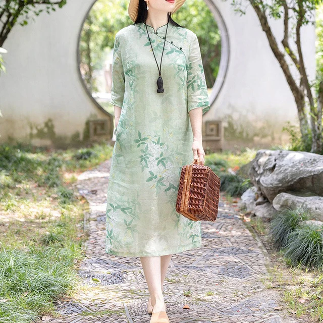 夏季苎麻日常复古改良旗袍连衣裙大码宽松文艺棉麻印花减龄中长裙