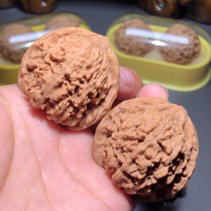 文玩核桃把件41满天星