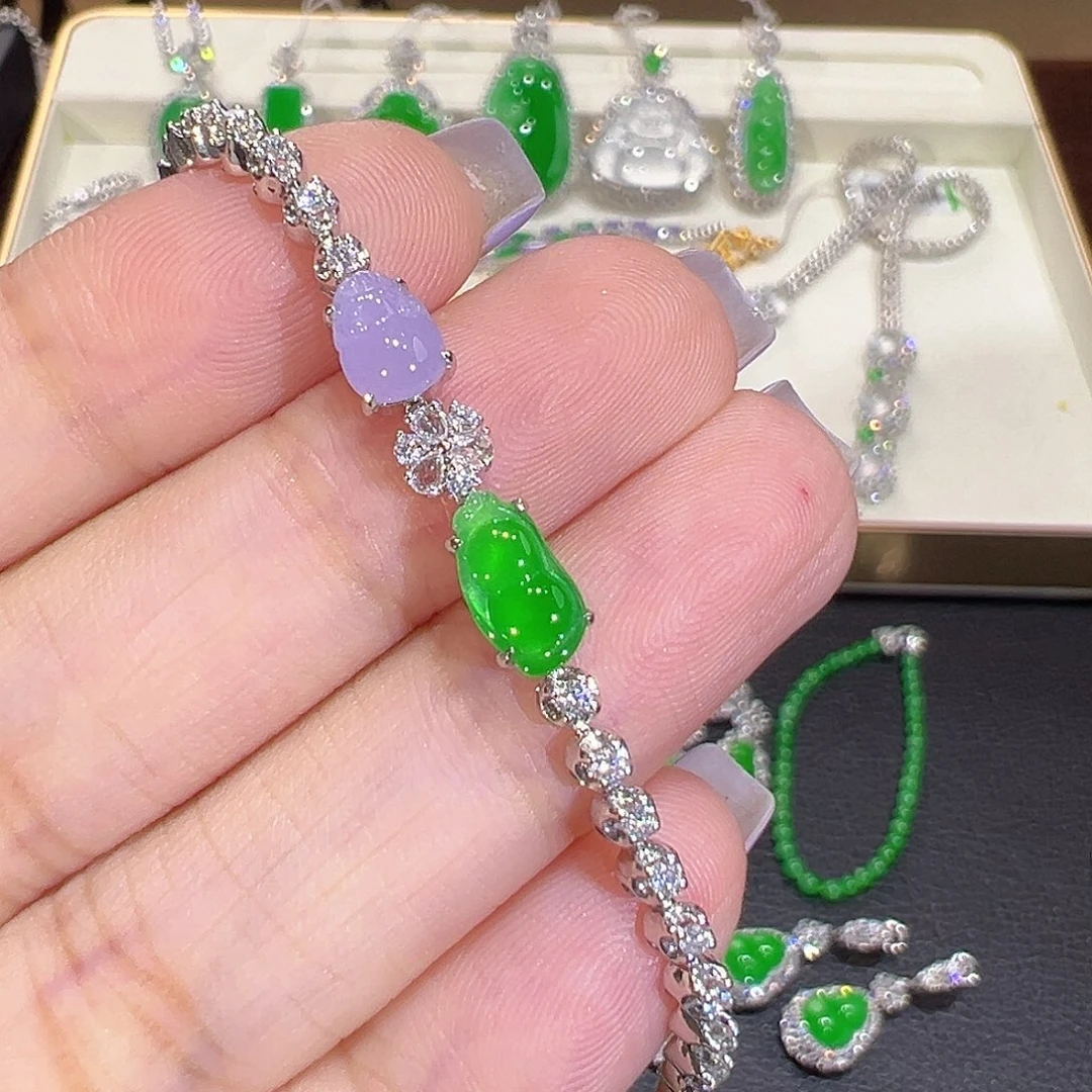 翡翠18K金镶嵌手链翡翠