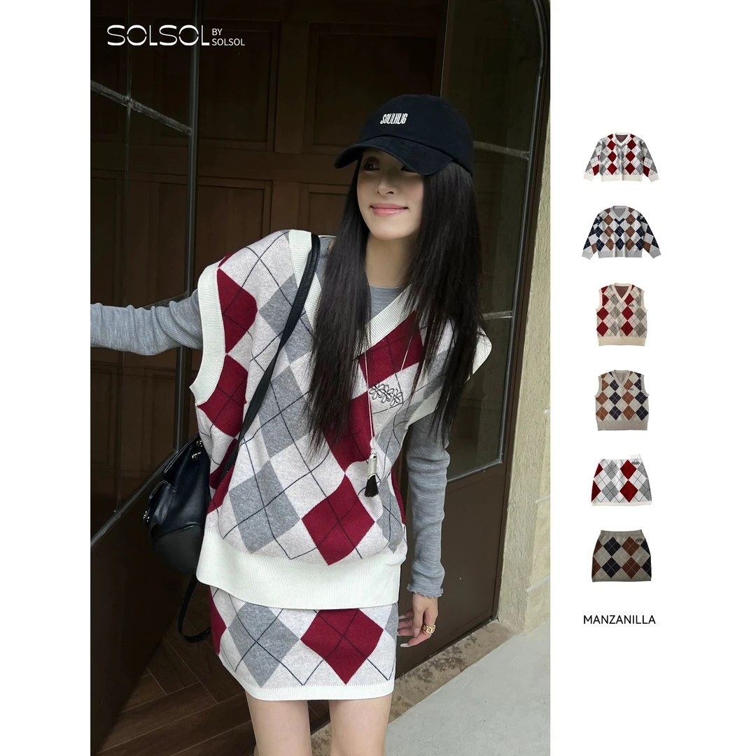 MANZANILLA 设计师品牌刺绣小花菱形格毛衣/马甲/短裙 SOLSOL