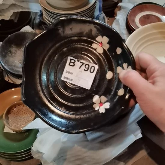 止***语瓷器微瑕不退不换