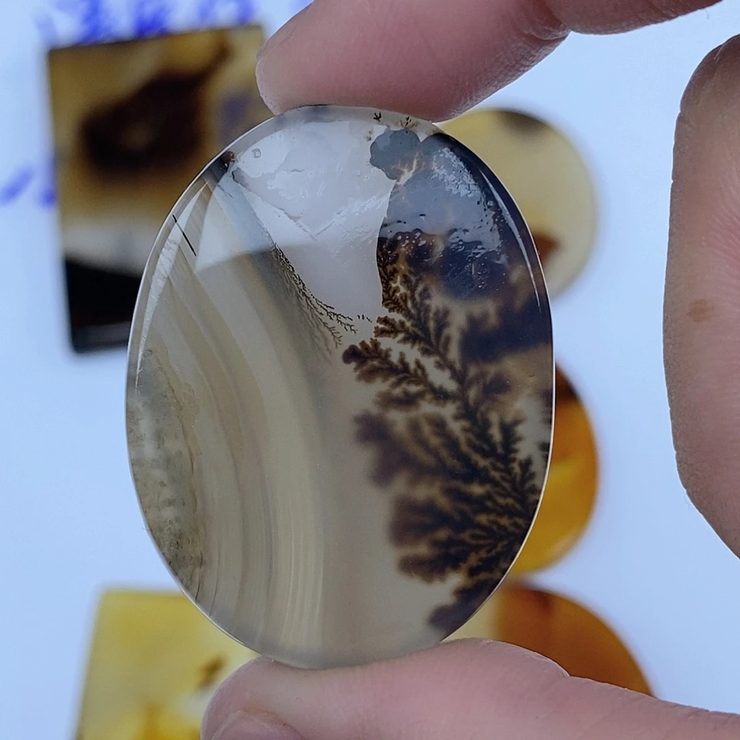 玛瑙/玉髓未镶嵌珠宝半成品
