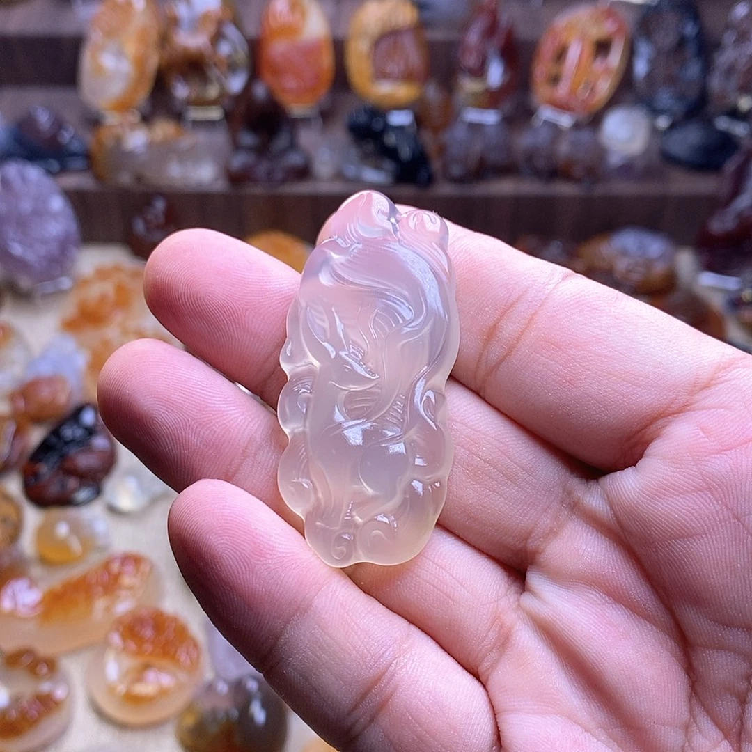 未镶嵌颈饰玛瑙/玉髓