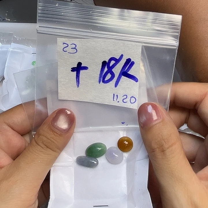 +***÷定制翡翠未镶嵌不